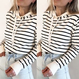 Sweater capucha rayado